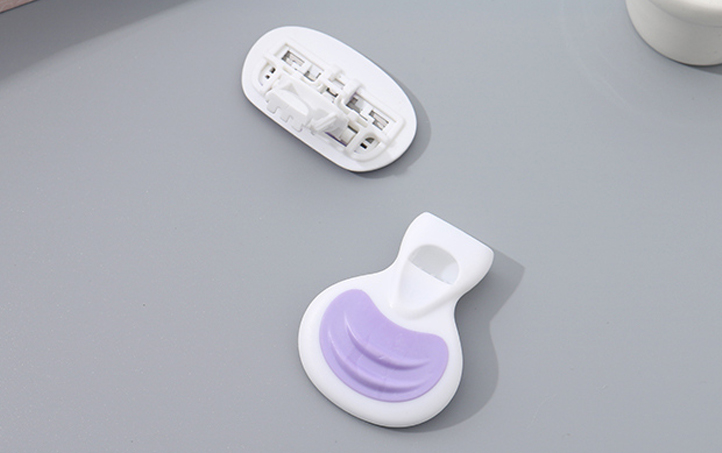 Mini 4-Blade Adjustable Razor (1 Count)