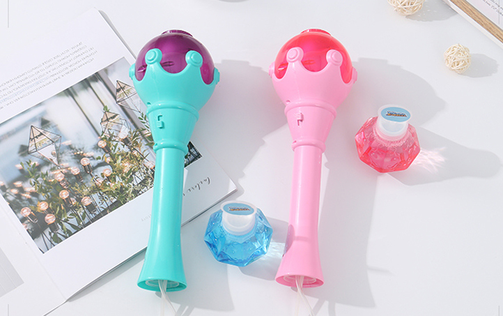 Musical Light Up Bubble Blaster Wand BB179