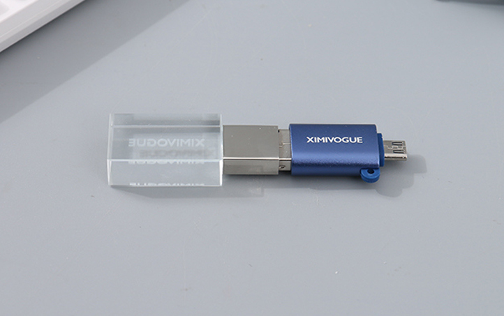 Micro-USB to USB  OTG Adapter (Sapphire Blue)