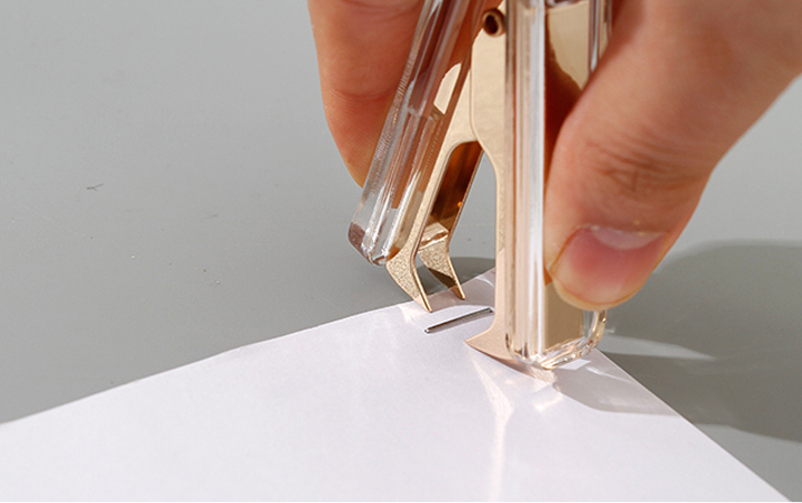 Transparent Acrylic Staple Remover