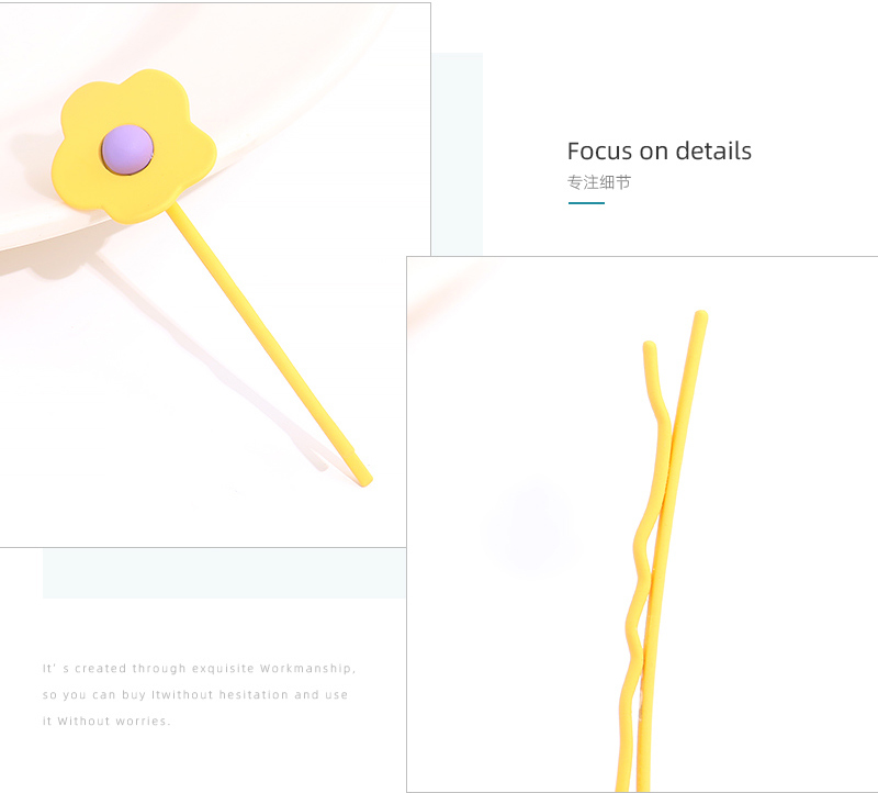 Spray-painted Flower Hair Clips