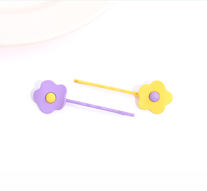 Spray-painted Flower Hair Clips