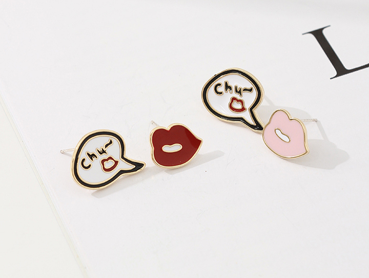 S925 Silver Asymmetrical Stud Earrings