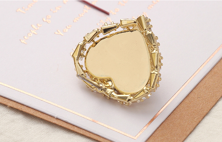 Sweet Zircon Heart Earrings