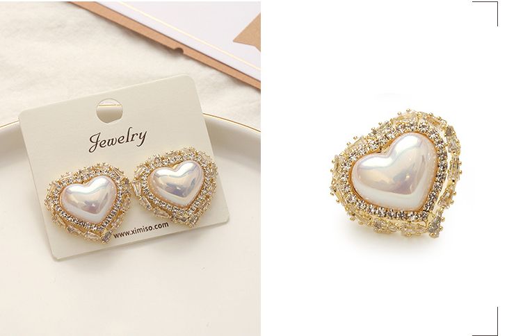 Sweet Zircon Heart Earrings