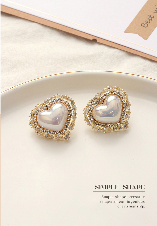 Sweet Zircon Heart Earrings