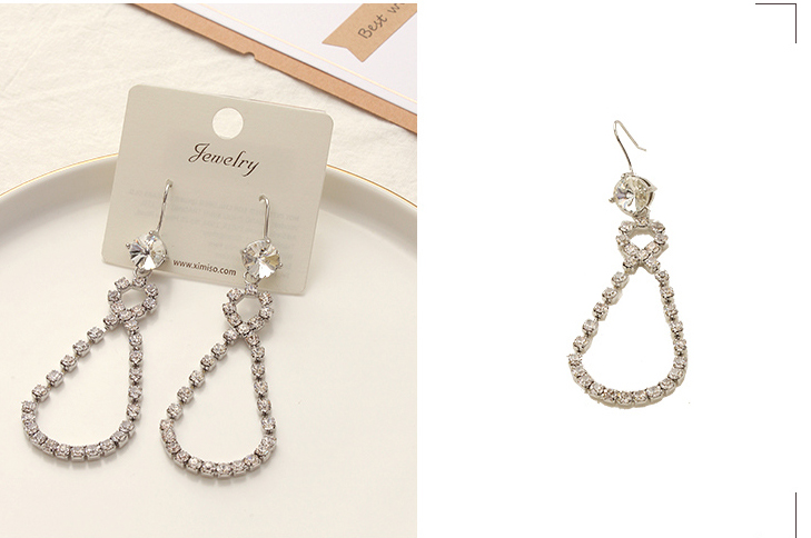 Elegant Rhinestone Waterdrop Earrings