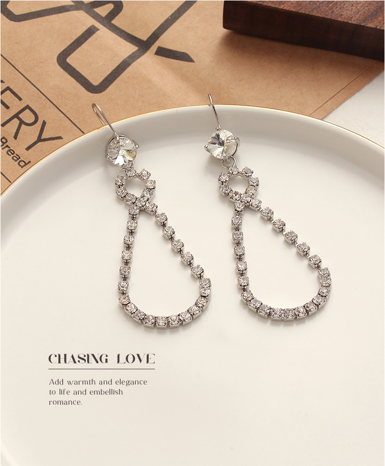 Elegant Rhinestone Waterdrop Earrings