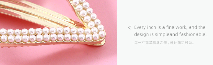 Rhinestone Pierced Strawberry Hair Pin