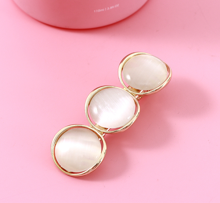 Elegant Triple Cat's-eye Gem Round Hair Pin