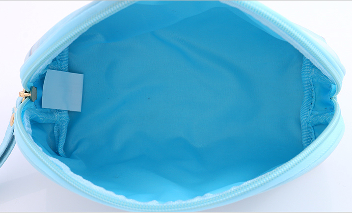 Contrast Color Arc-shaped Cosmetic Bag(Blue)