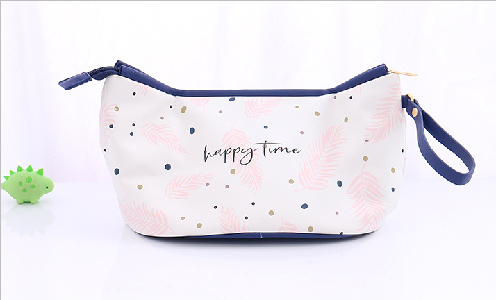 Feather Pattern Cosmetic Bag(Medium)(White and Blue)