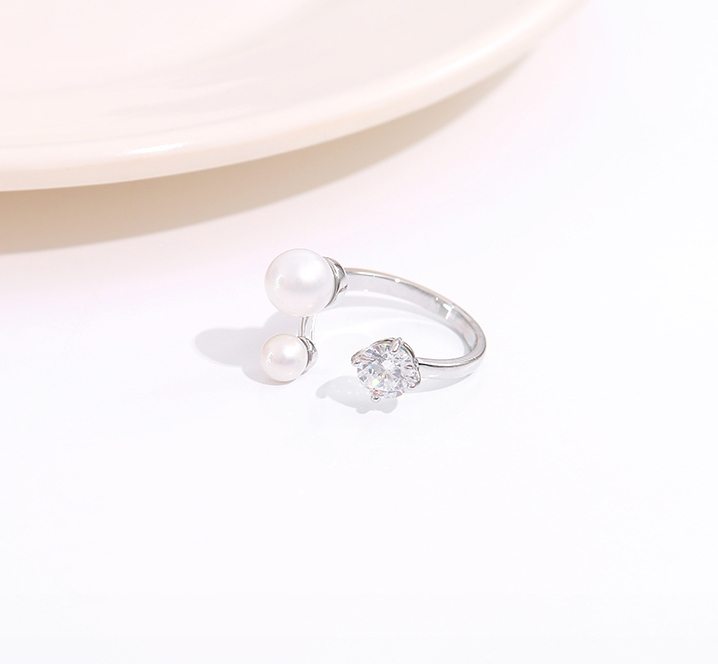 Unique Beads Ring