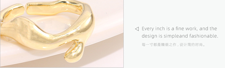 Unique V Shaped Glossy Ring