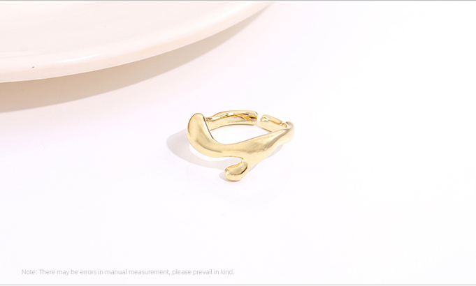 Unique V Shaped Glossy Ring