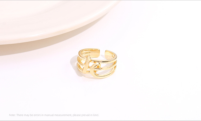 Unique Cross Ring