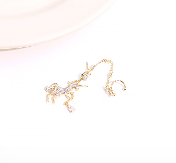 925 Silver Needle Unicorn Ear Clip