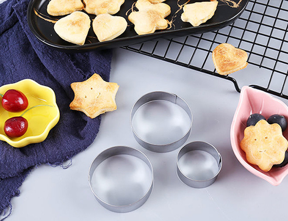 Stainless Steel Cookie Mold Set(12 Count)