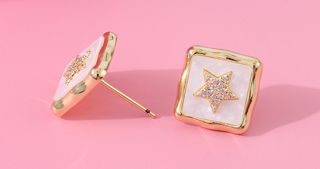 Simple Pentastar Creative Earrings