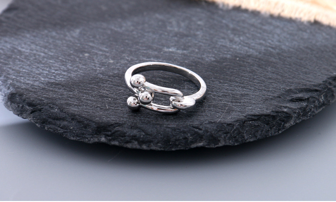 Simple Ball Beads Ring