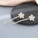 Artificial Pearl Flower Hair Clips Set