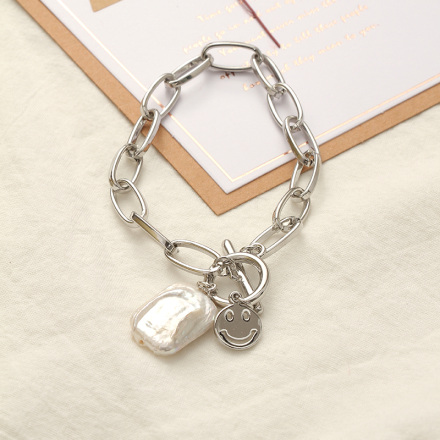 Stylish Metal Artificial Pearl Bracelet