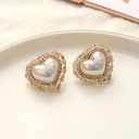 Sweet Zircon Heart Earrings