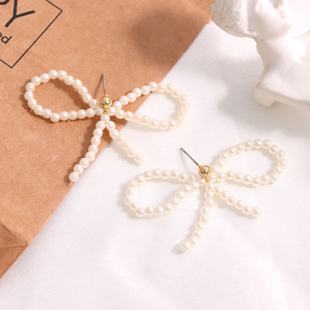 Artificial Pearl Bowknot Earrings