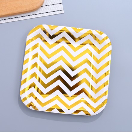 Golden Waving Square Paper Plate(7 Inches)(10 Count)