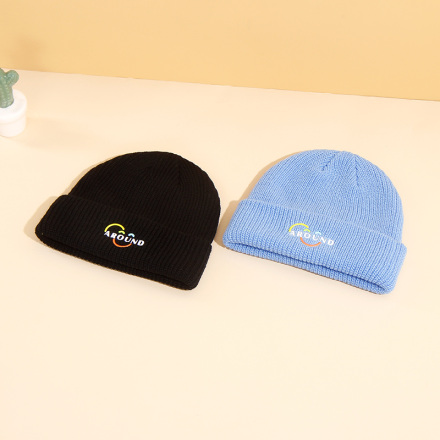 Letter Smiling Knitted Hat