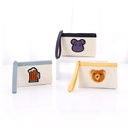 Spliced Label Clutch