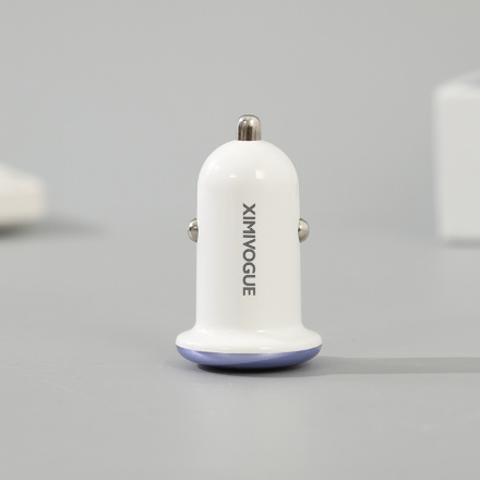 QC3.0 18W Trendy Car Charger (Blue)