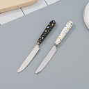 Minimalistic Gravel Collection Table Knife (Black/White)