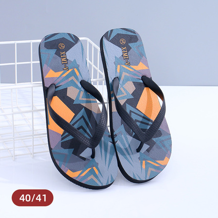 Geometric Contrast Color Flip Flops for Men 