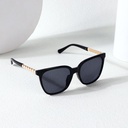 Classic Series Pearl Embellished Women's Sunglasses (Black)