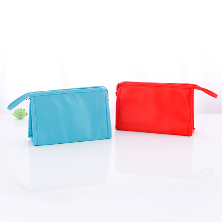 Dazzling Trapezoidal Cosmetic Bag