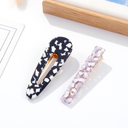 Black Imitated Shell Pattern Pierced Hair Clip and Transparent Straight Bar Hair Clip
