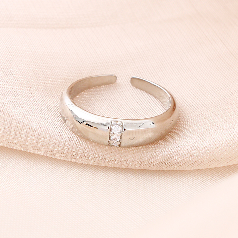 Casual ring