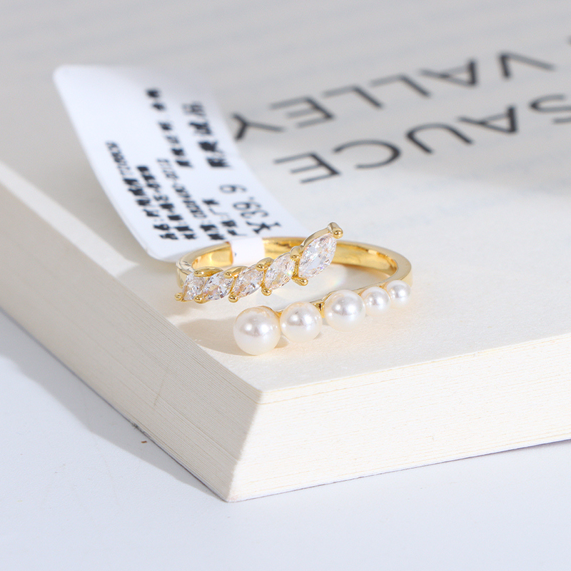 Fashion ring T689