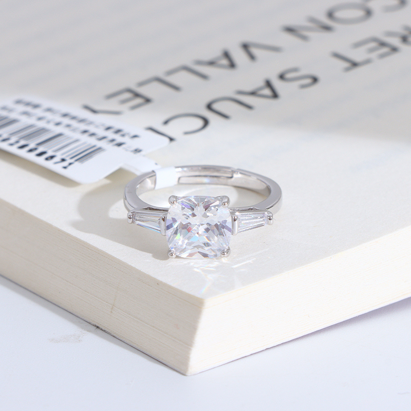 Fashion ring T8156