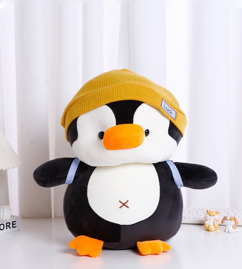 Backpack Penguin 42cm- Yellow hat