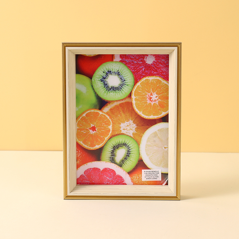 7 "Simple Golden Rimmed Photo Frame (Oak)