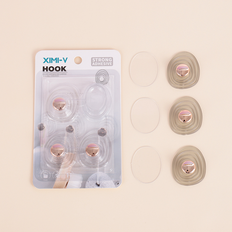 Elegant Wavy Sticky Hooks 3 PCS