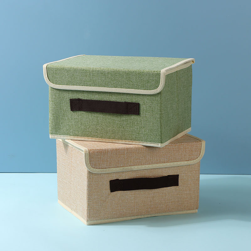 Simple small cloth storage box