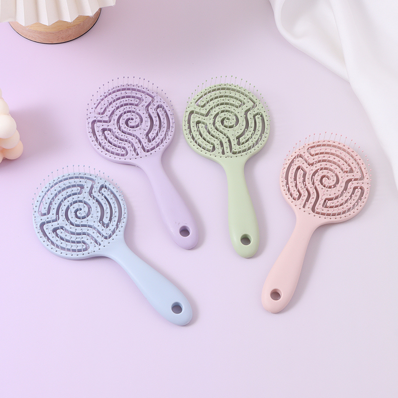 Hollow comb