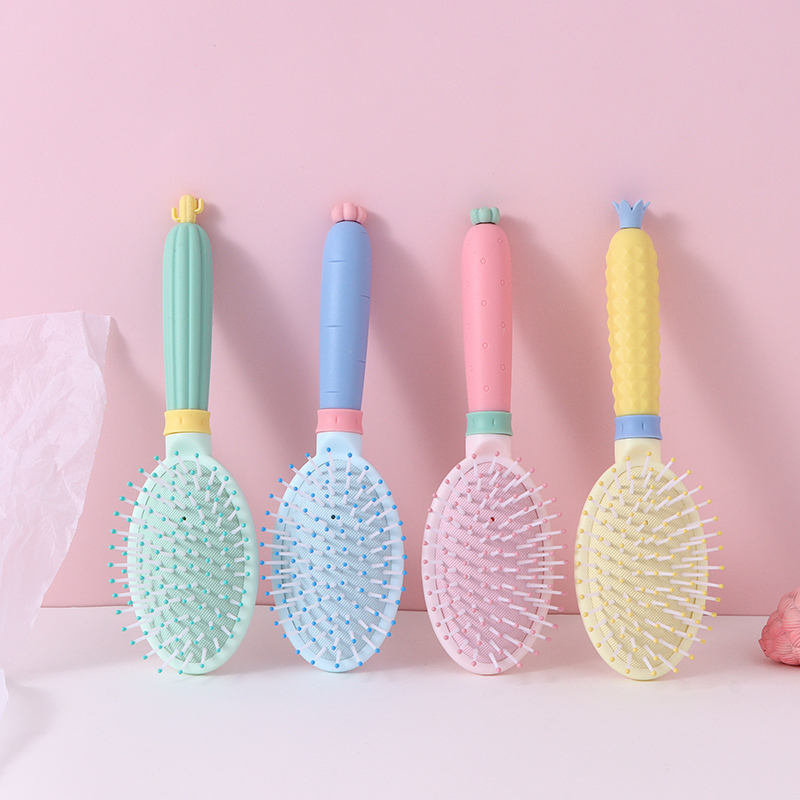 Plant-shaped air cushion comb