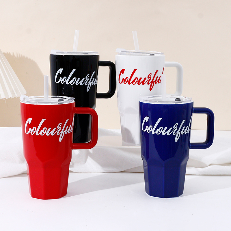 كوب سيراميك عتيق مع قش وغطاء (55 مل)