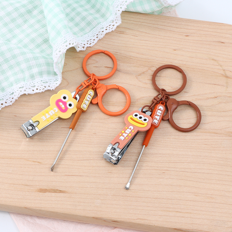 Maillard Spot Bear nail clippers earpick buckle