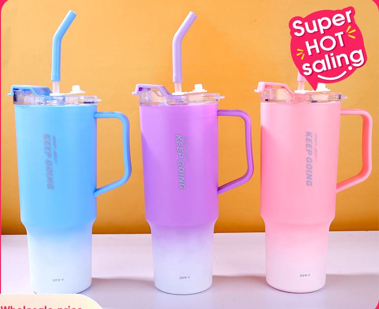 1300ml43.95fl.oz. Extra Large Dull Polished Basic Plastic Cup with Straw