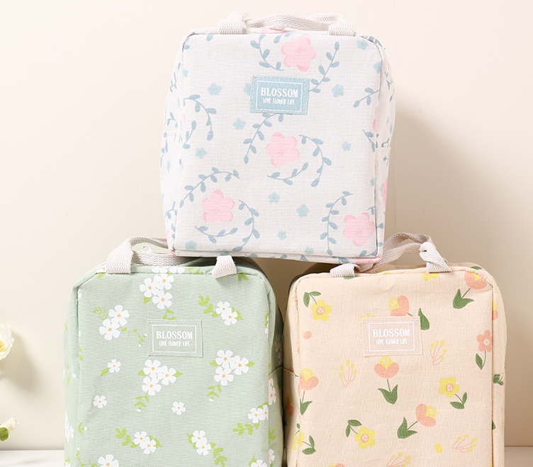 Elegant Florets Square Lunch Bag